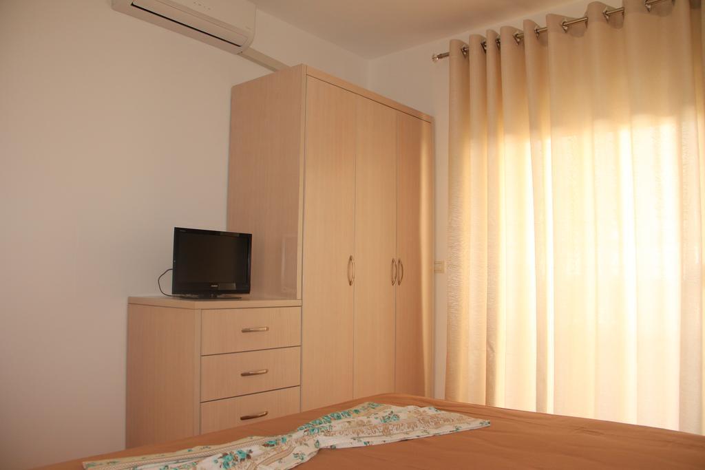 Kristi Apartments Саранда Экстерьер фото