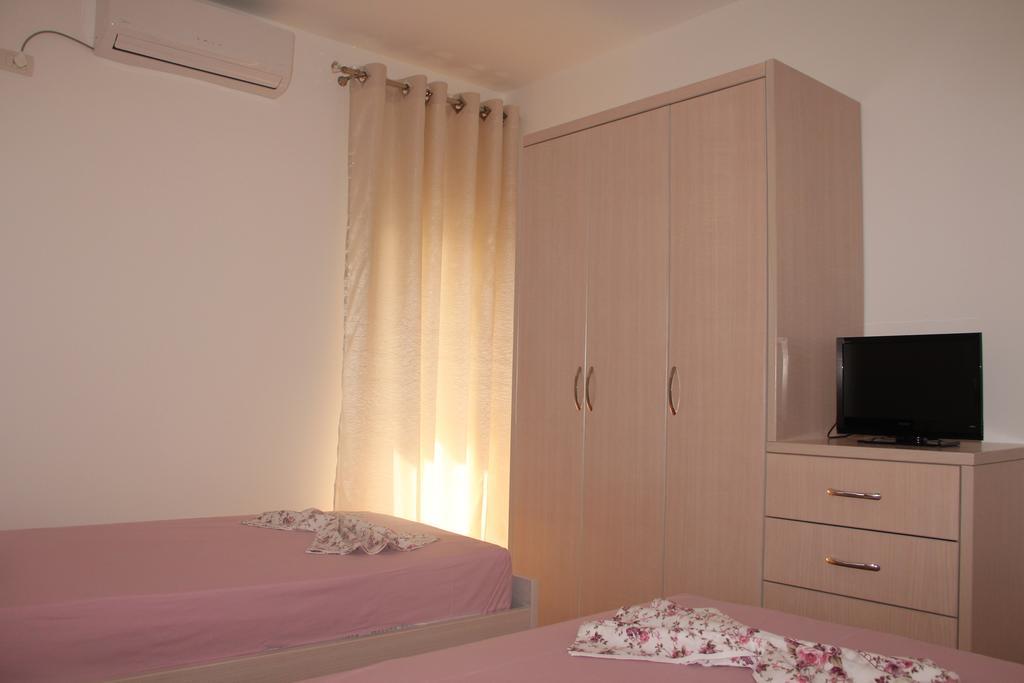 Kristi Apartments Саранда Экстерьер фото