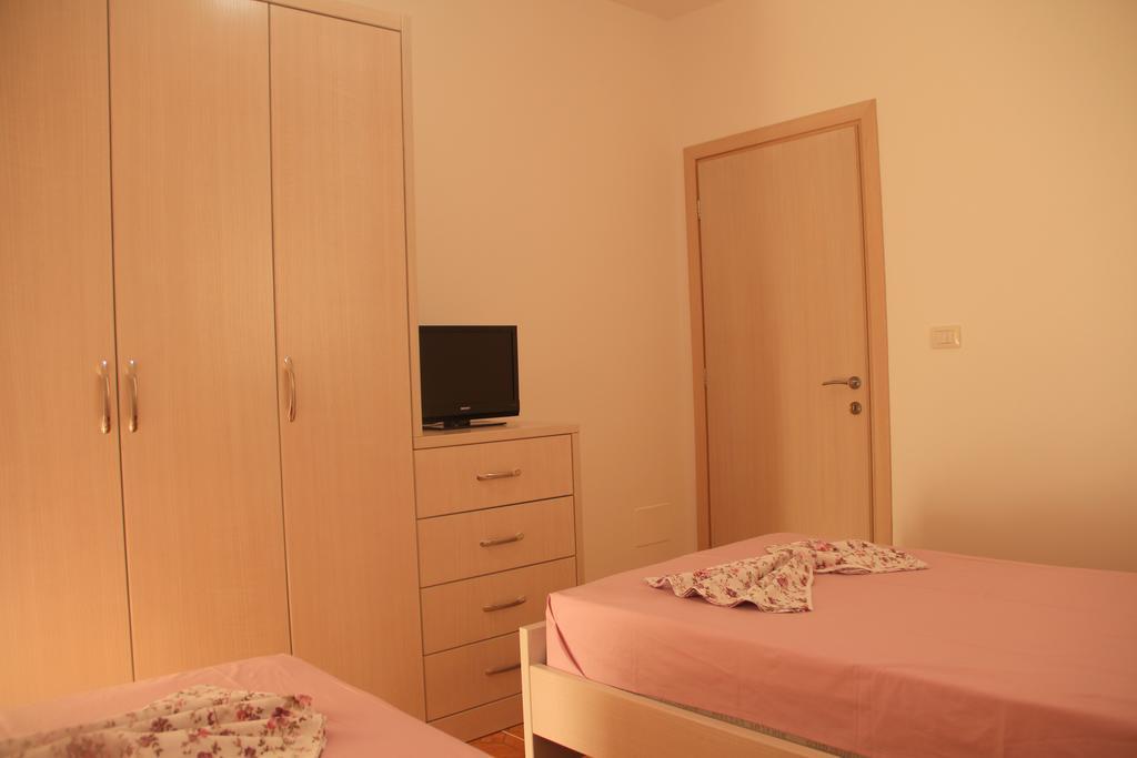 Kristi Apartments Саранда Экстерьер фото